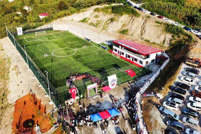 1461 Trabzon Futbol Akademimizin Tesisleri görkemli bir törenle açıldı